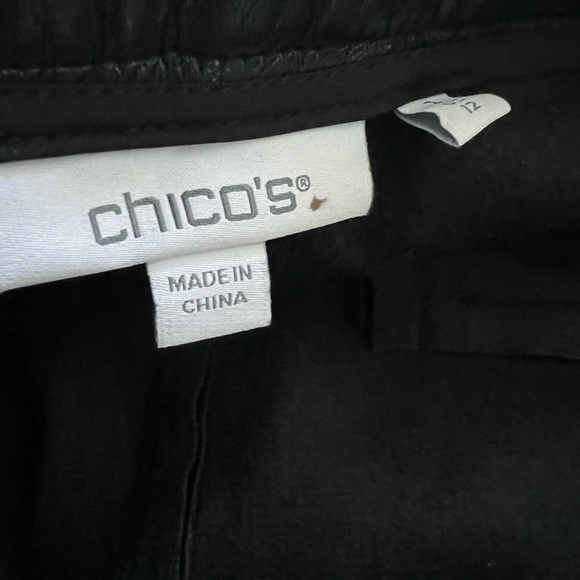 Chico’s Women’s Black Faux Leather Cutout Ankle Crop Trouser Pants - Picture 12 of 14